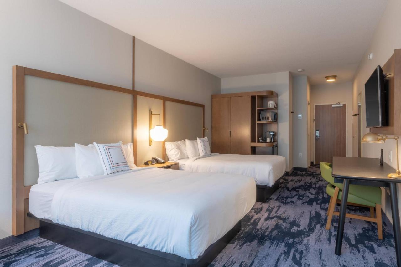 Fairfield By Marriott Inn & Suites Ревелстоук Екстериор снимка