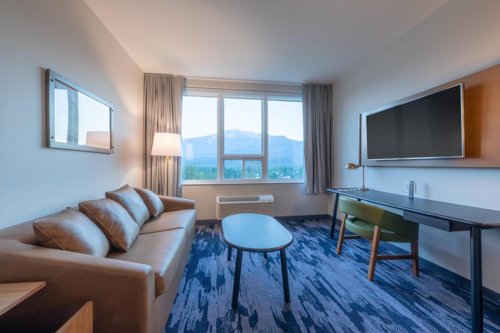 Fairfield By Marriott Inn & Suites Ревелстоук Екстериор снимка
